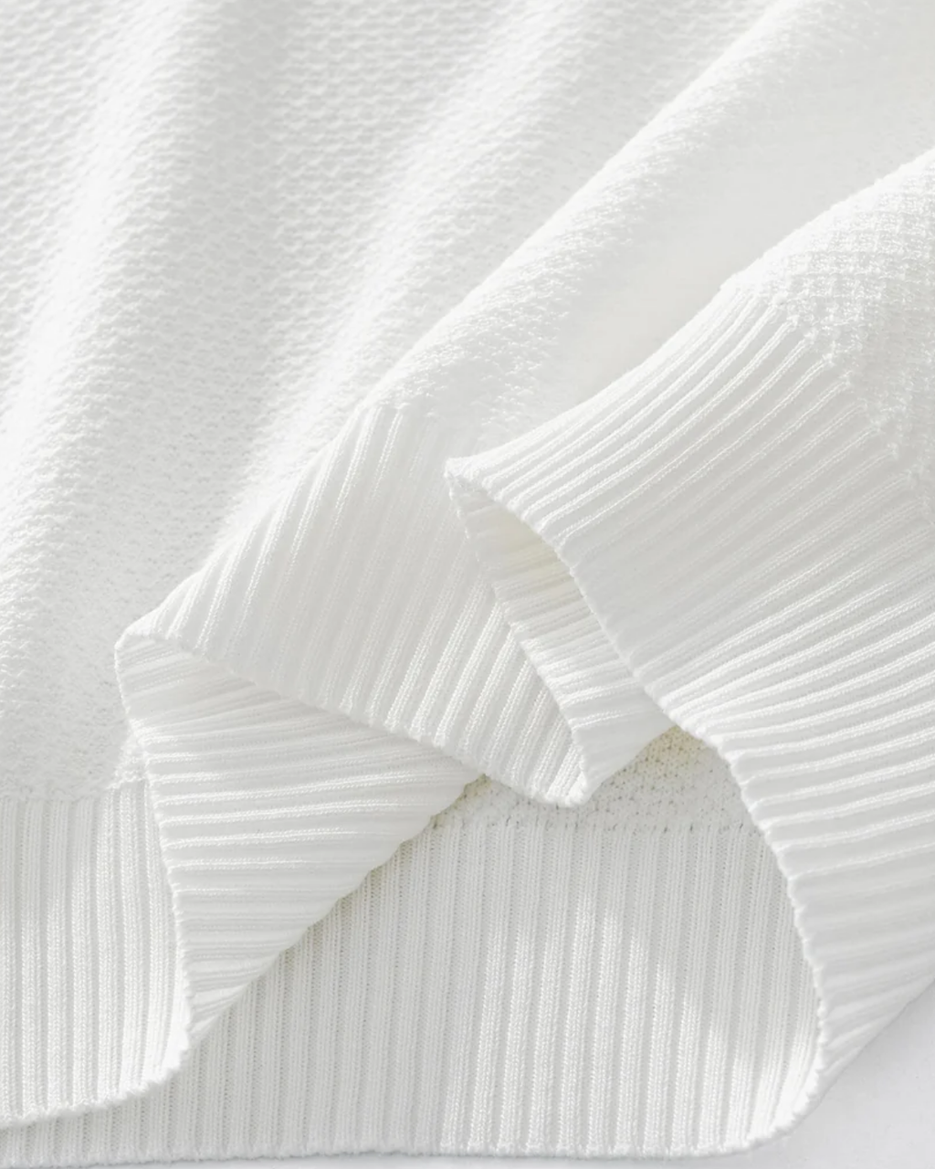 ZEVEN CONTRAST KNIT TEE