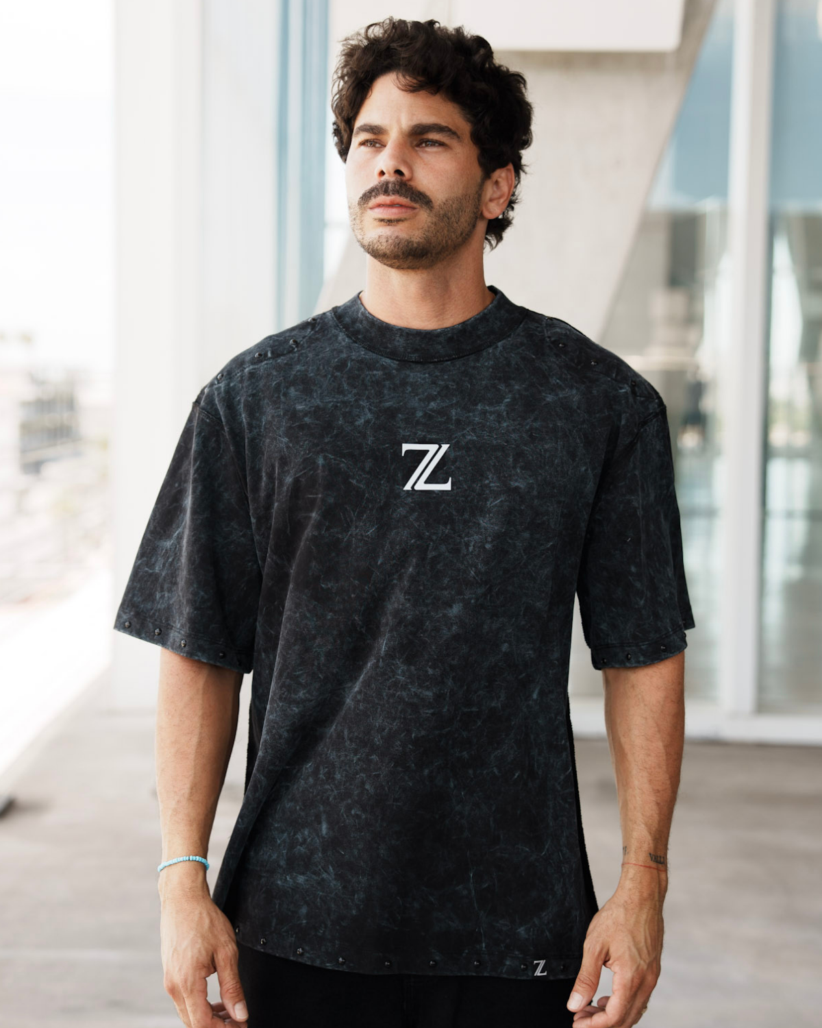 THE GOTHIC STYLE IN CLASSIC