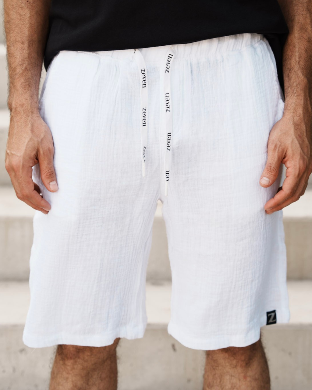 THE FREE LINEN SHORT