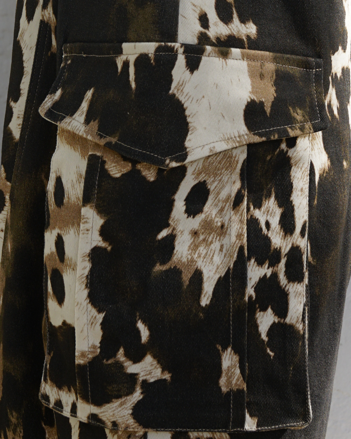 ZEVEN WIDE VACA SAFARI JEANS