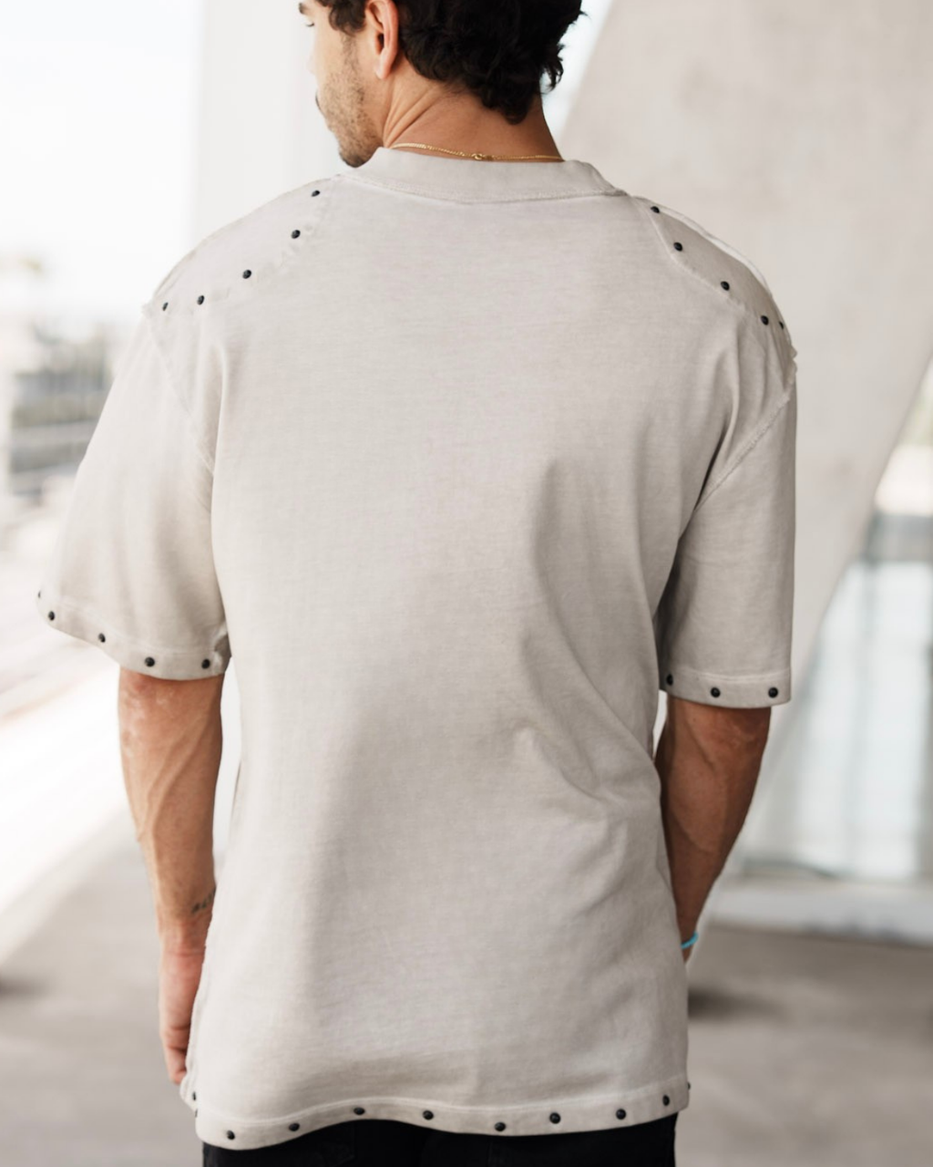 THE GOTHIC STYLE IN CLASSIC