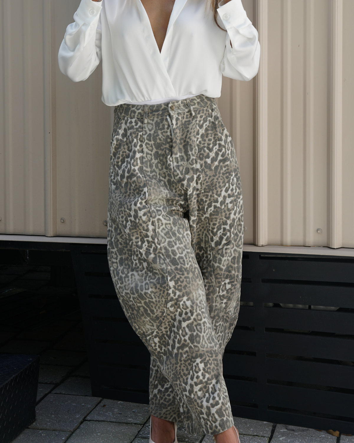 ZEVEN INCHEETAH JEANS