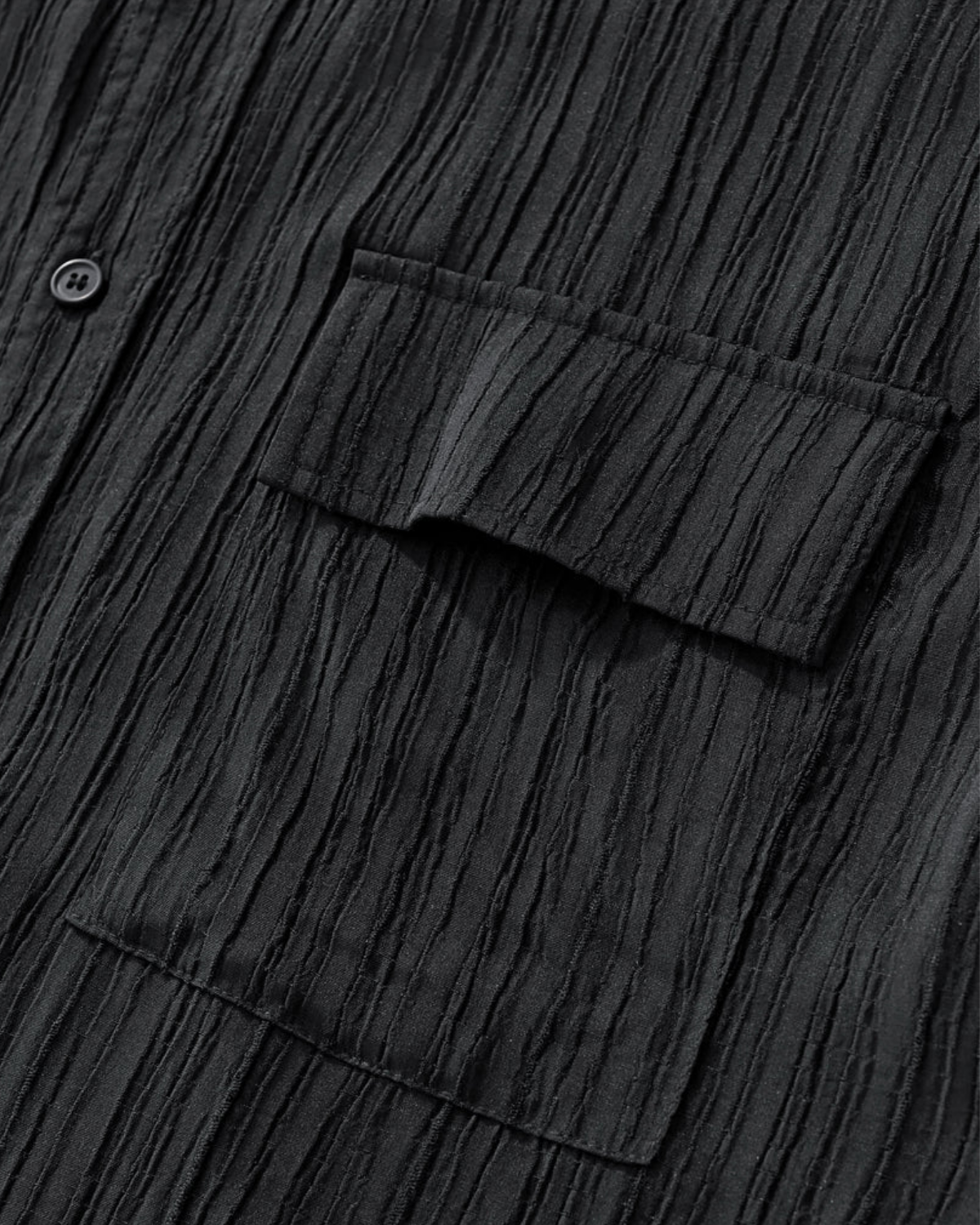 ZEVEN NOIR PLEATED SHIRT