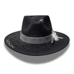 ZEVEN THE LONG FEATHER