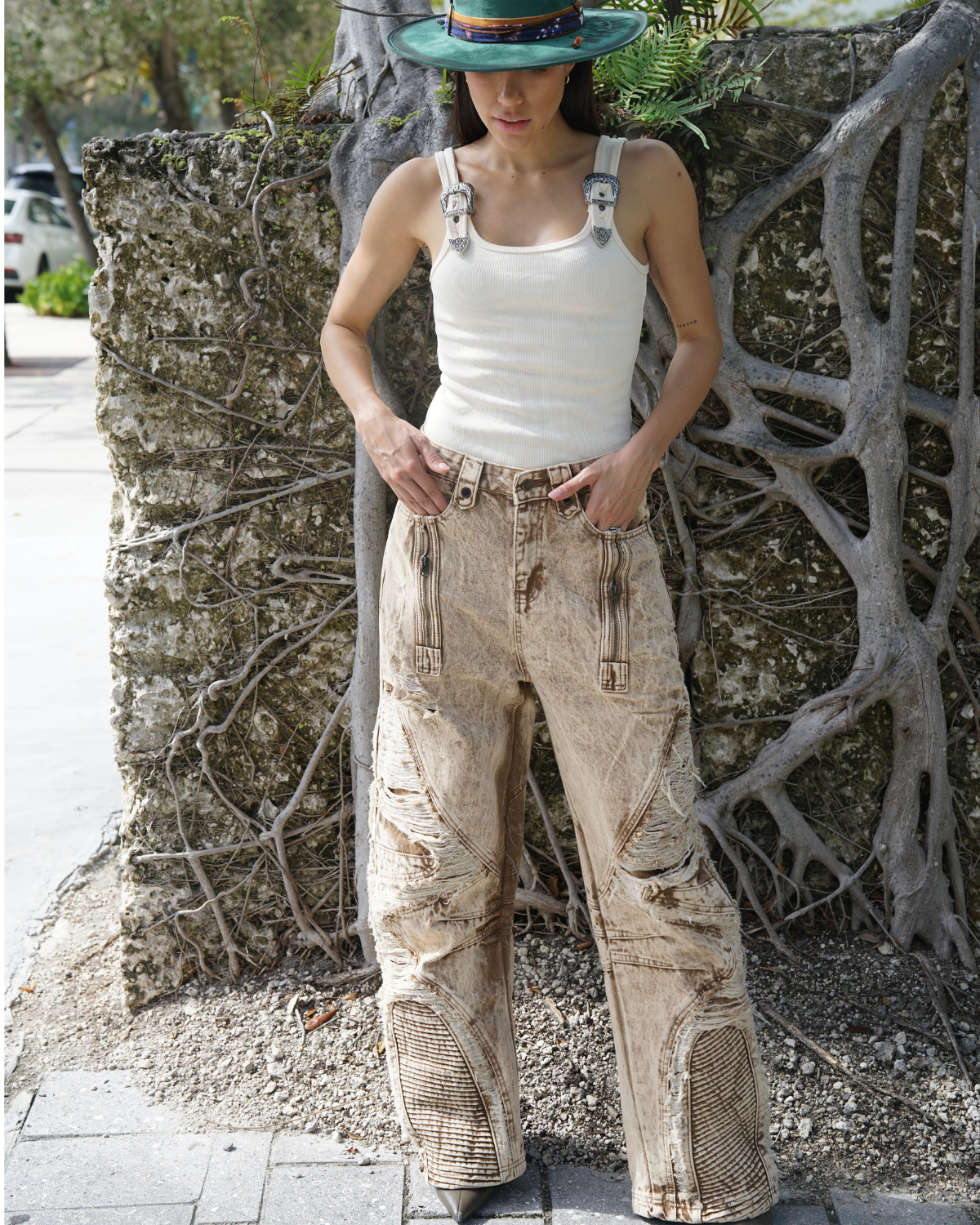ZEVEN RIPPED CAKE JEANS