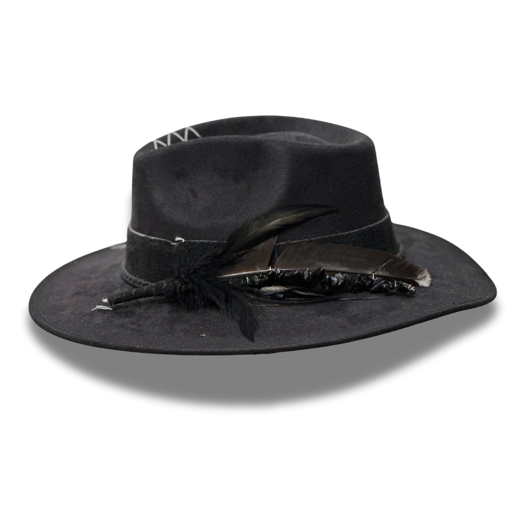 ZEVEN THE LONG FEATHER