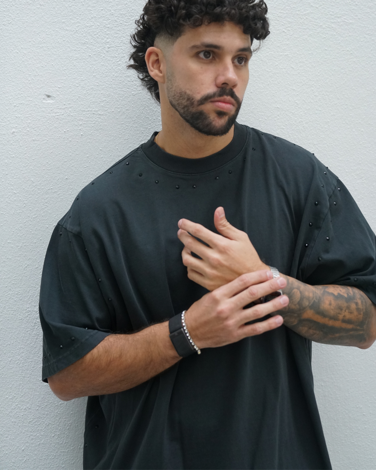 ZEVEN STUDDED OVERSIZE TEE