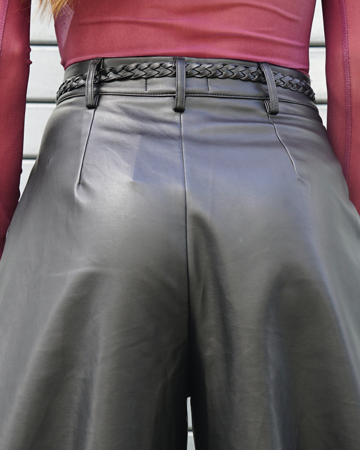 ZEVEN LEATHER BLACK PANTS SKULL