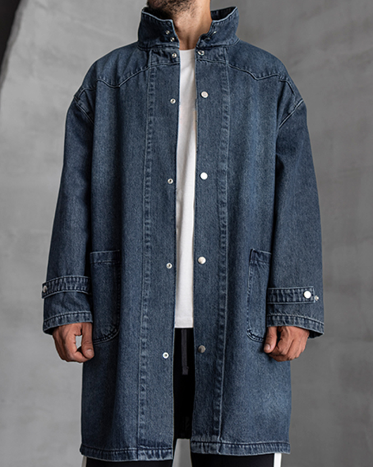 THE POWERFULL DENIM JACKET